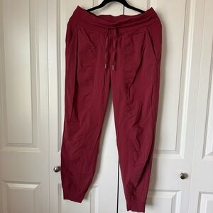 lululemon athletica maroon joggers